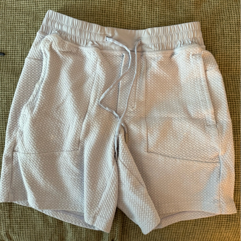 Lululemon Short (Size M)